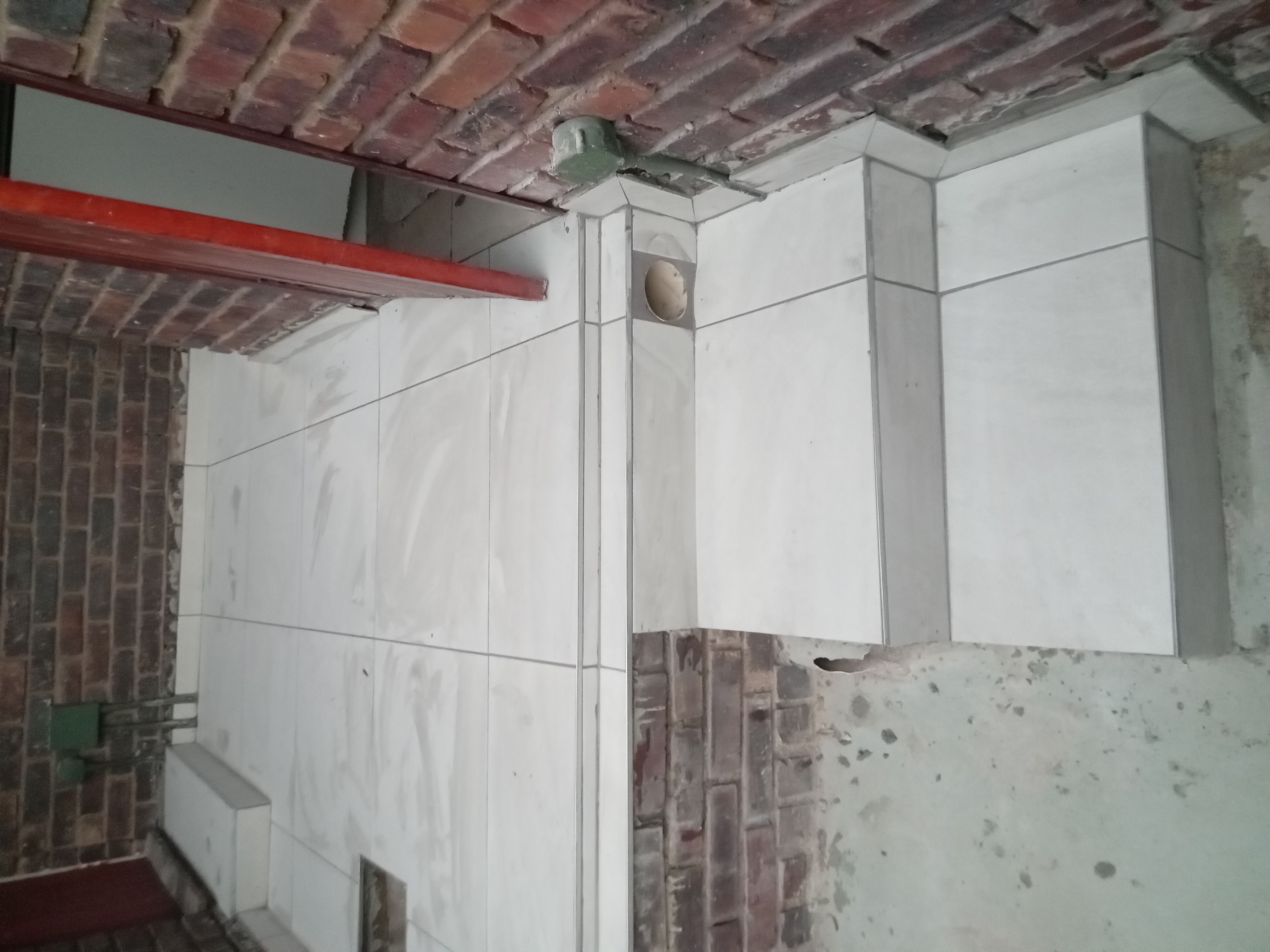 Dominic tiling Service